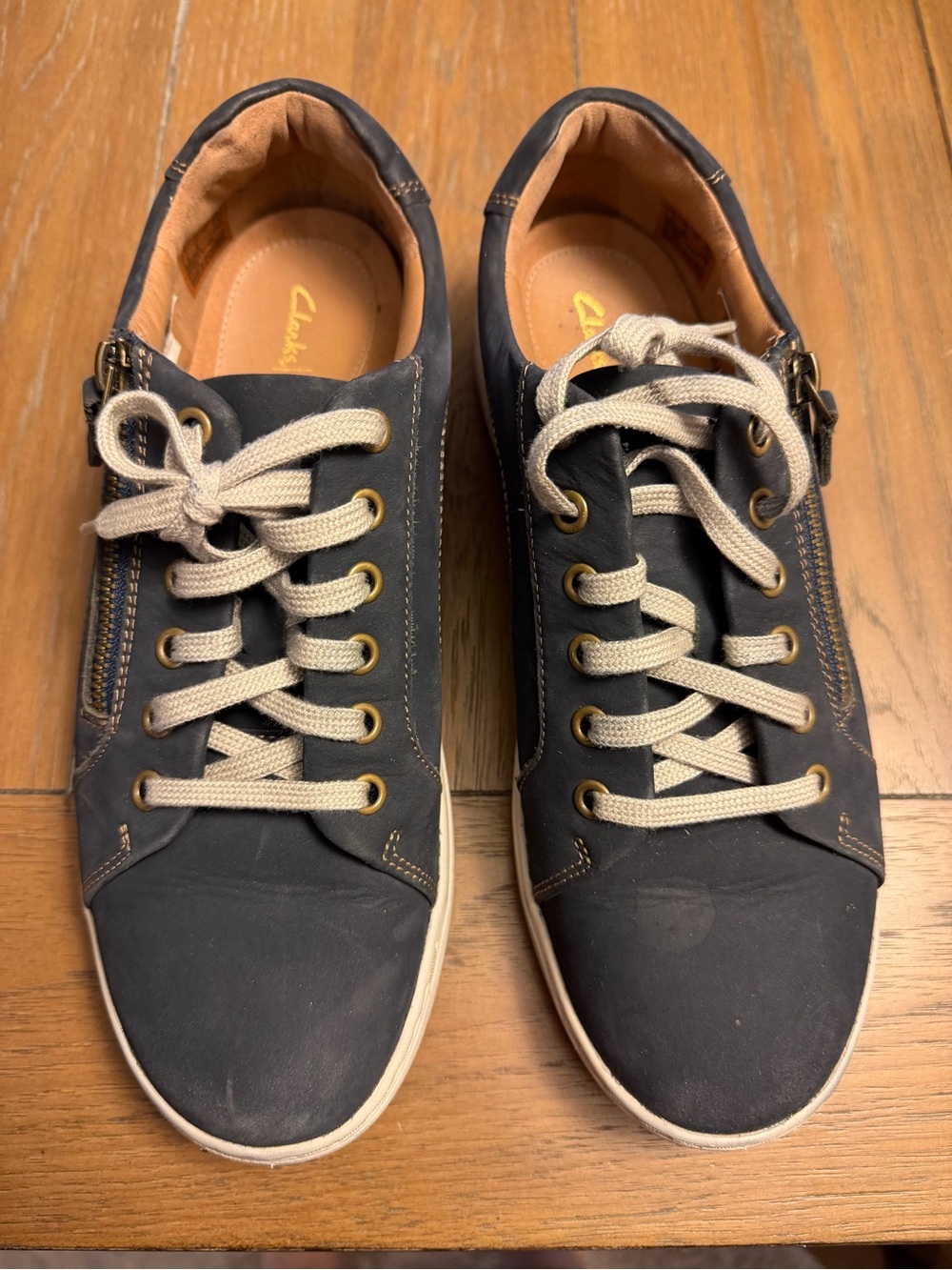 Clarks Women's Navy and Beige Lace-Up Sneakers